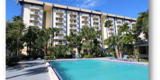 4550 NW 9th St Gallery 1