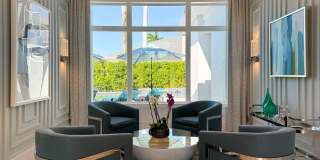 ** YOU WANT LUXURY AT ITS FINEST**ABSOLUTELY STUNNING ENTERTAINMENT 4\5 MOORINGS HOME ** Gallery 61