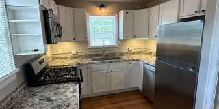 2 BEDROOMS PLUS BONUS ROOM, 2 BATHROOM, SINGLE FAMILY HOME Gallery 1