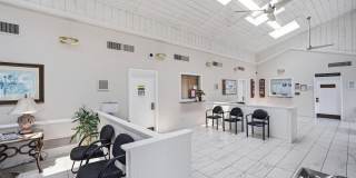 504 ELDEN Street Gallery 24