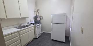 887 Franklin Street Gallery 5