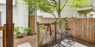 3bd/3ba Seattle Townhome Gallery 35