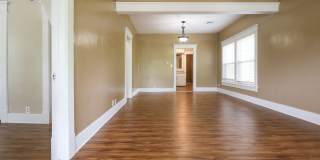 3 Bed 1 Bath in beautiful location! Gallery 3
