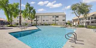 The Halston Gallery 1