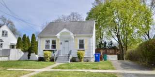 314 Knowlton Street Gallery 1