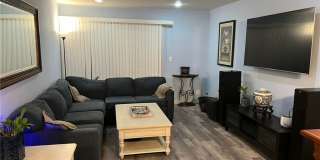 18620 Hatteras Street Gallery 15