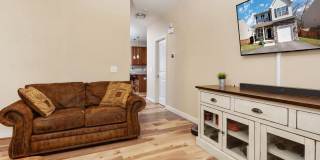 130-A PINEVIEW Avenue Gallery 2
