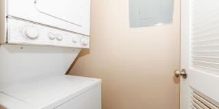 Plano Park Townhomes Gallery 32