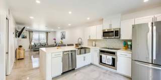 Marco Island Treasure Gallery 17