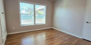 Charming remodeled 3-bedroom home for lease! Gallery 11