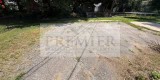 5607 Virginia Ave Kansas City , MO 64110 Ranch Style House //Rent: $1250 Deposit: $1250 Gallery 19