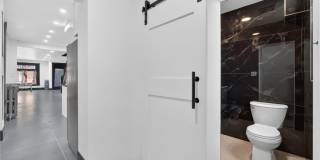 1341 W Chew Street Gallery 21
