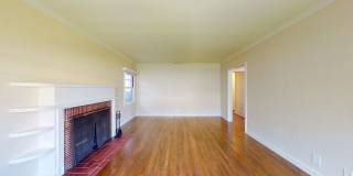 Newly Renovated! 2 bedroom 1 Bath Altadena home with dining room, back porch room and beautiful yard! Gallery 4