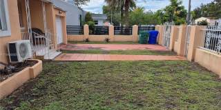 28 NE 49th St Gallery 5