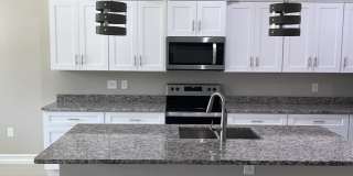 335 4th Ave Gallery 5