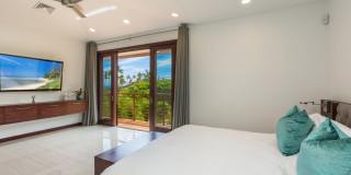 Diamond Head Villa: Luxury Gold Coast Retreat w/ Pool, Jacuzzi & Beach Access Gallery 18