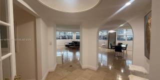 801 Brickell Bay Dr Gallery 24