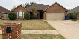 426 W Pines Way Gallery 1