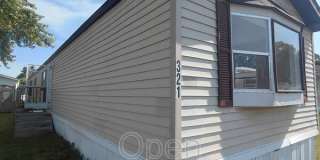 301 Mantle Ave Gallery 1