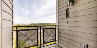 1601 LADUE Court Gallery 7