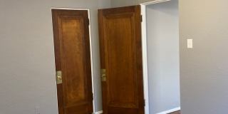 Wilmington 3815-3819 Gallery 11