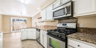 Stylish Two-Story Home with Granite Kitchen and Modern Finishes Gallery 11