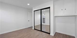 454 Seaward Road Gallery 14