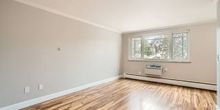 Charming Studio Condo in Platt Park Gallery 9
