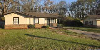 628 Canterbury Avenue Gallery 1