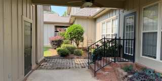 Cozy Condo in Gardens at Gatewood! Gallery 17