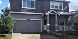 Beautiful 5BD/3BA home located in Rainer Ridge Gallery 1