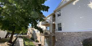 Vantage Pointe Apartments Gallery 3