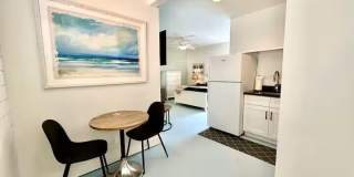 310 GRANADA Street Gallery 1