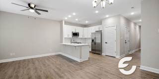 Luxury New 3BR Townhomes | Garage + Pool | 7 min to Fort Bragg Gallery 10