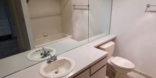 UNBEATABLE PRICE! Adorable One Bedroom Seattle Condo in Unbeatable Location - Walk to Pike Place Market! Gallery 24