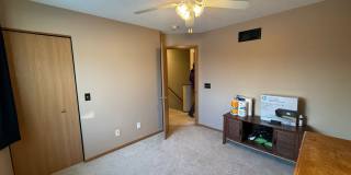 2 Bed Apple Valley Townhome Available NOW! Gallery 8