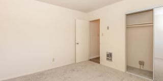 Ocean West Apartments Gallery 25