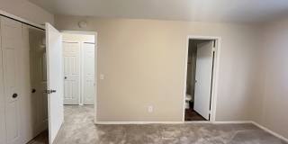 Pine Lake Apartments Gallery 11