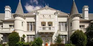 6051 Scenic Avenue Gallery 1