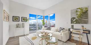 1610 NW 18TH St. Gallery 4