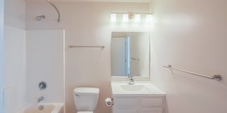 Stratford Crossings Gallery 8