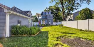 21 E REDMAN Avenue Gallery 81