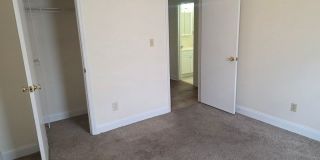 4 Bedroom house with bonus room and large yard. Gallery 21