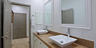 7122 E ALOE VERA Drive Gallery 20