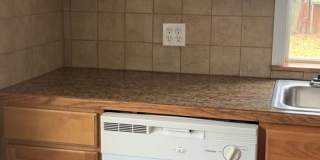2 Bedroom 1 Bathroom Single Family on Double Lot Gallery 6