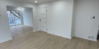 107 Shoup St Gallery 3