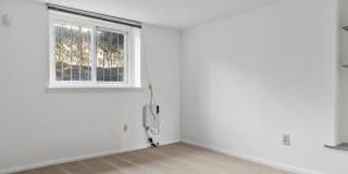 6352 Aurelia St Gallery 6