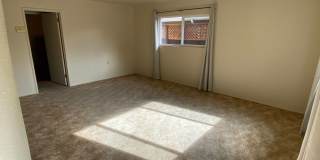 Sunny Quiet Cul-de-sac home Gallery 1