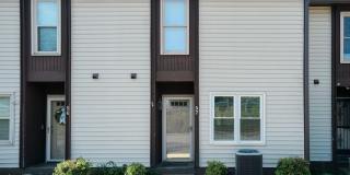 2BR/2.5BA Condo w/ Community Pool in Simsponville! Gallery 1