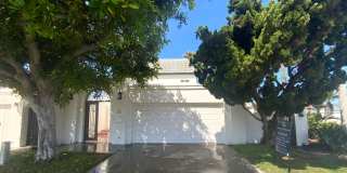 3 Bedroom Home with Lots of Natural Light Gallery 1